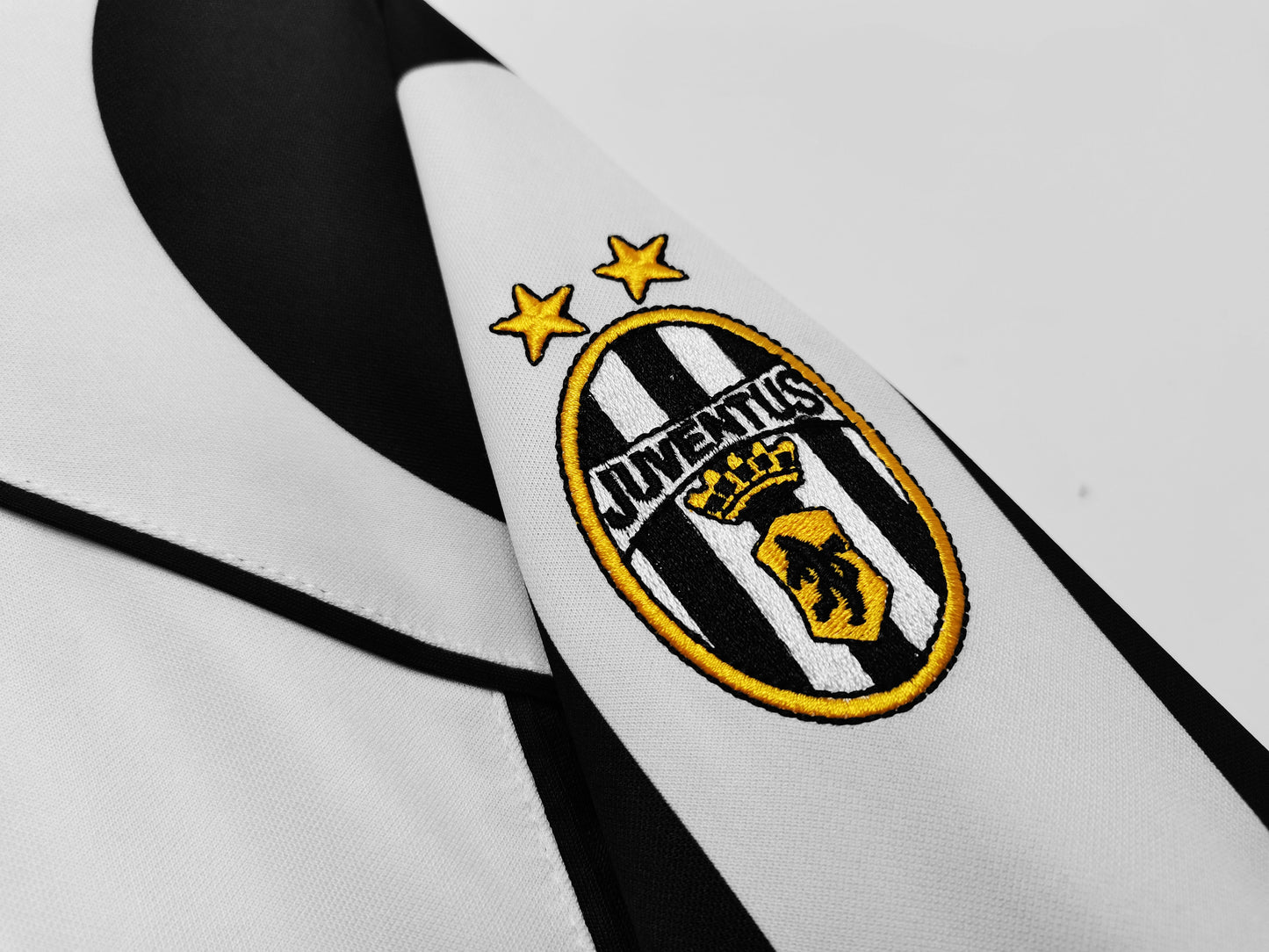 Juventus  97/98 Home Jersey